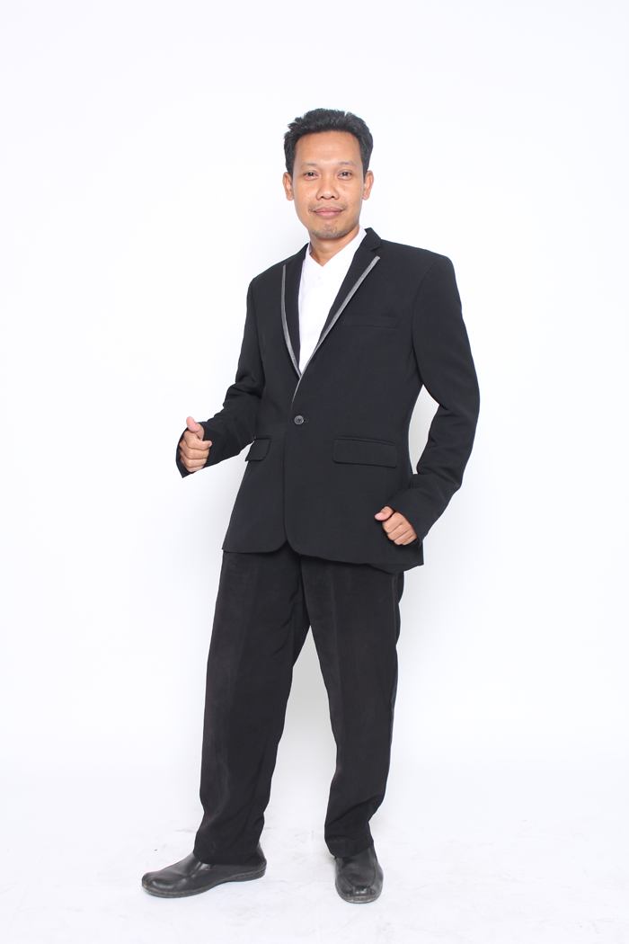 Widodo - Staf Perpustakaan